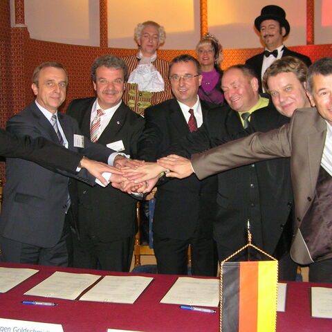 Gr&uuml;ndung des Europ&auml;ischen Parkverbunds Lausitz (2010, Foto: Stadt Forst (Lausitz), Susanne Joel)