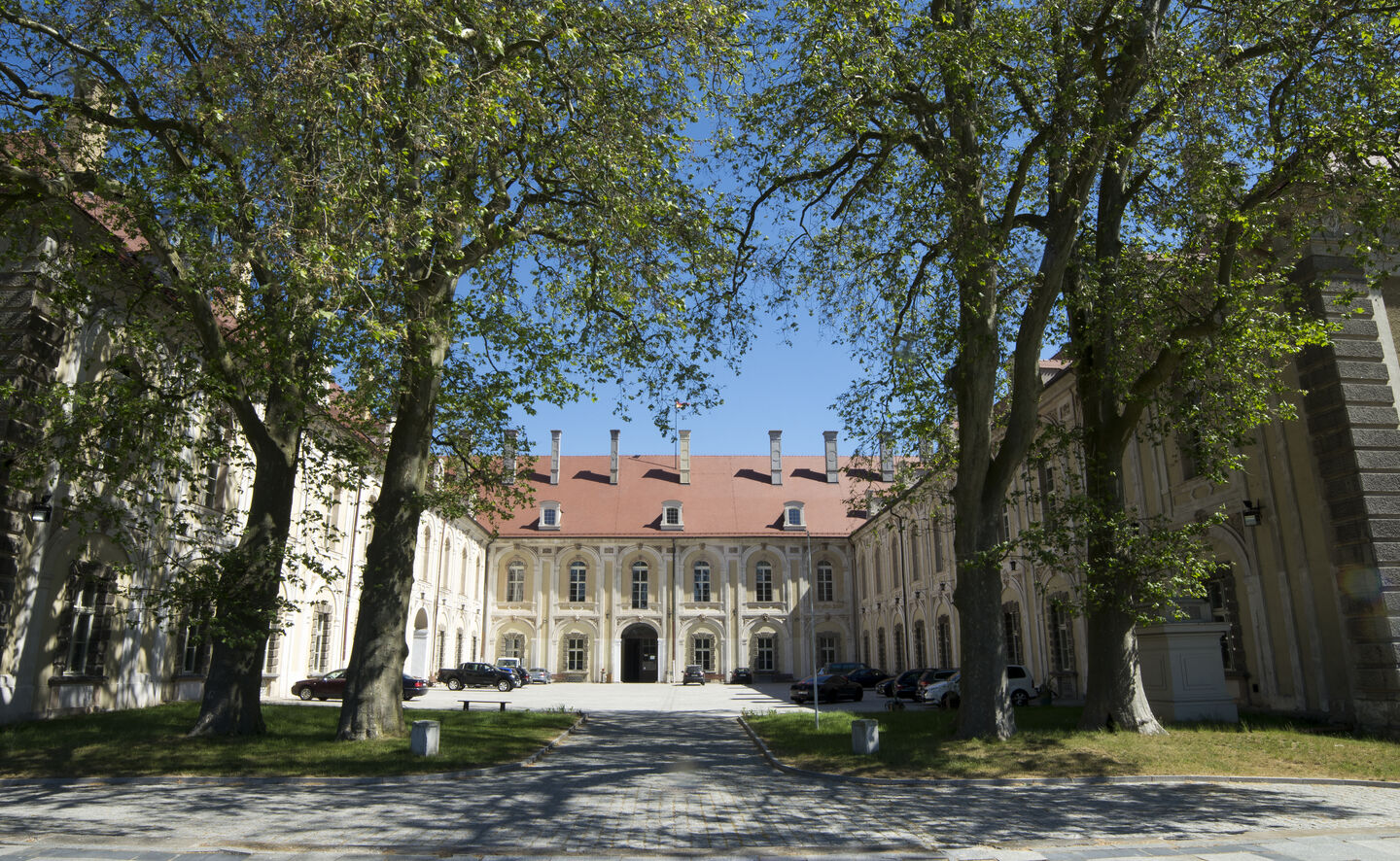 Schlosshof, Foto: Adam Żyworonek
