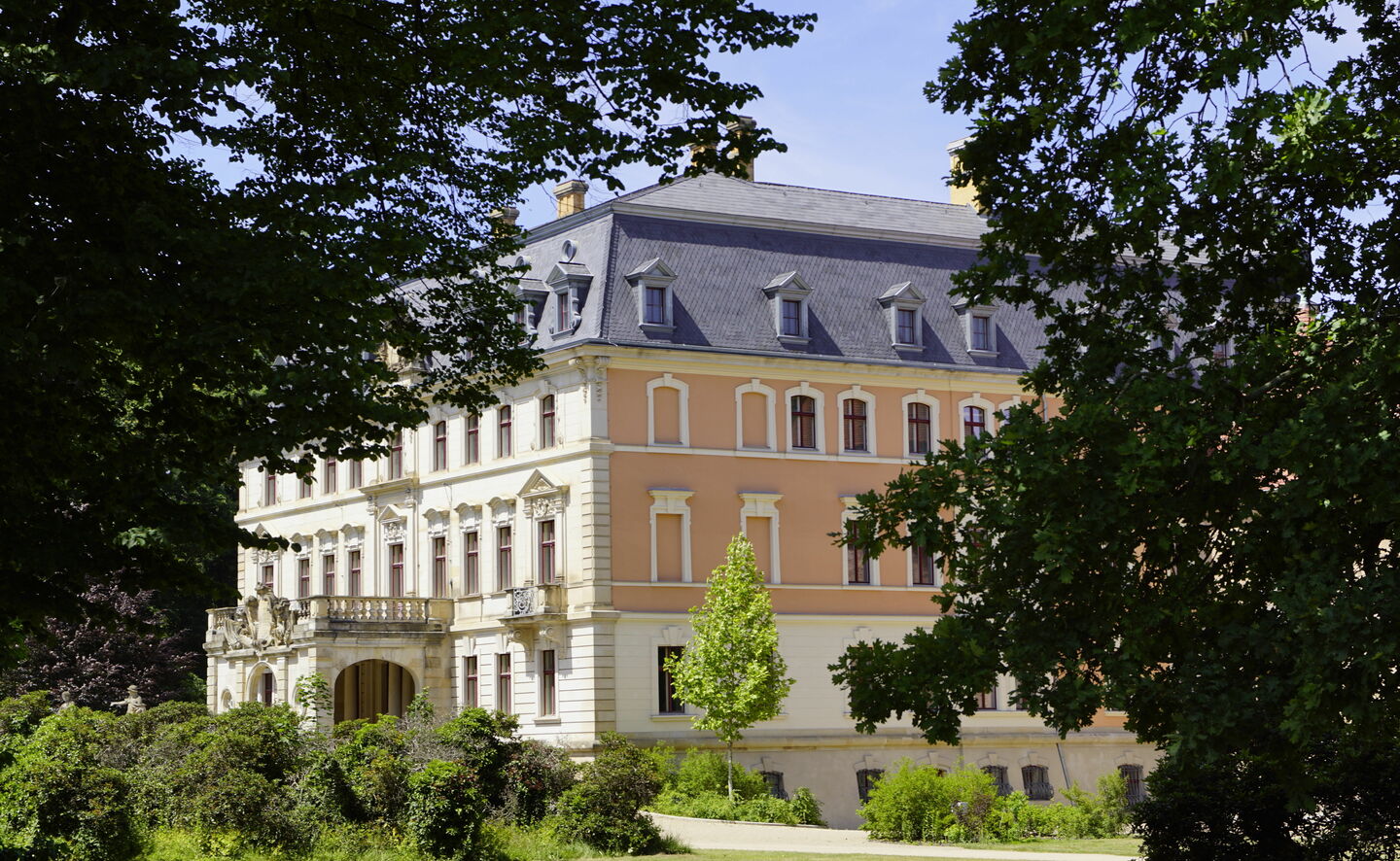Blick auf das Schloss aus Richtung Franz&ouml;sischer Garten, Foto: Boris Aehnelt